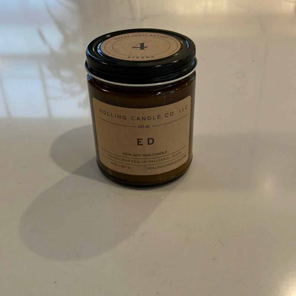 Northern Exposure Collection Soy Wax Candle in Ed